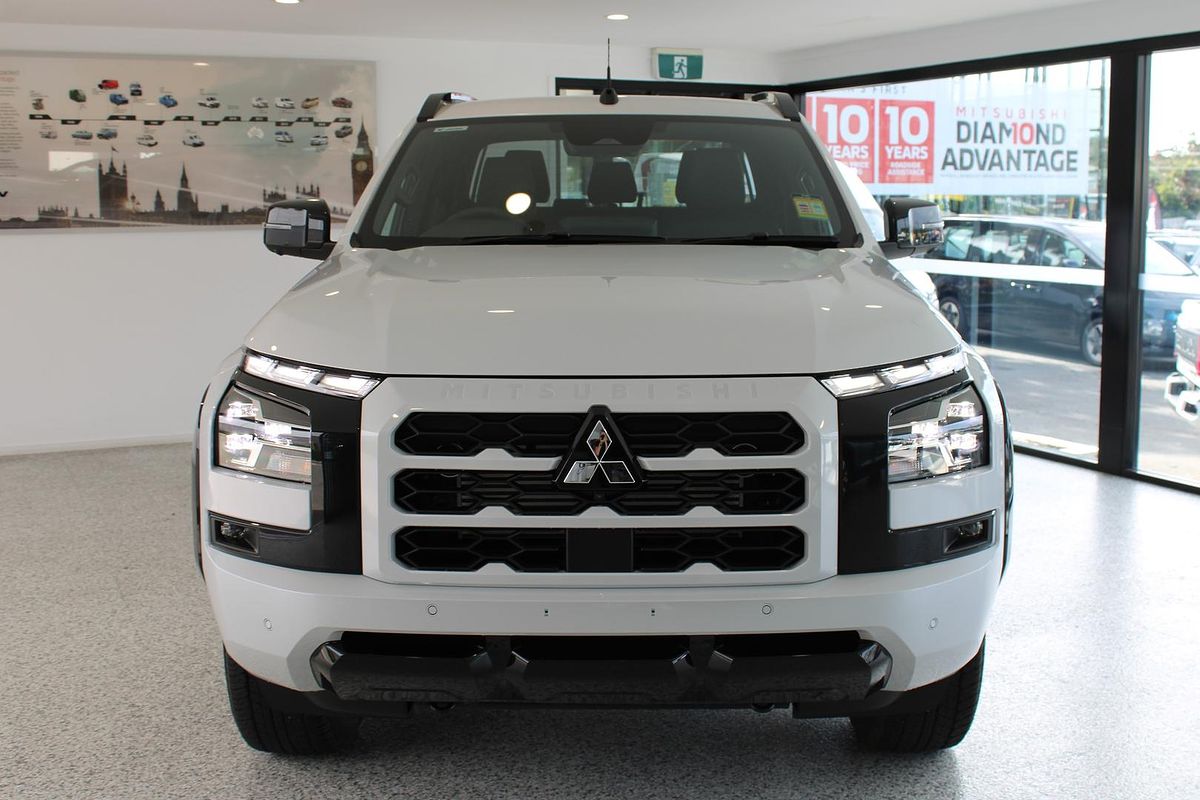 2026 Mitsubishi Triton GSR MV 4X4