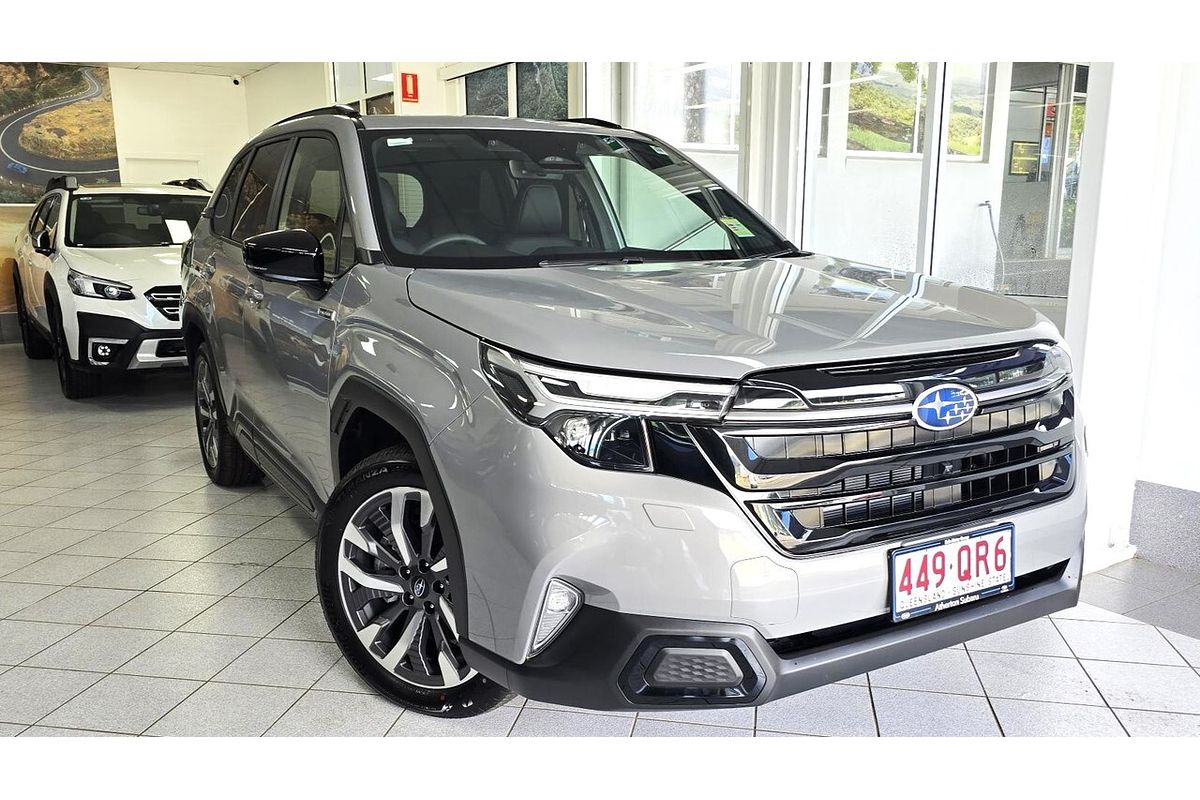 2025 Subaru Forester Hybrid Touring S6