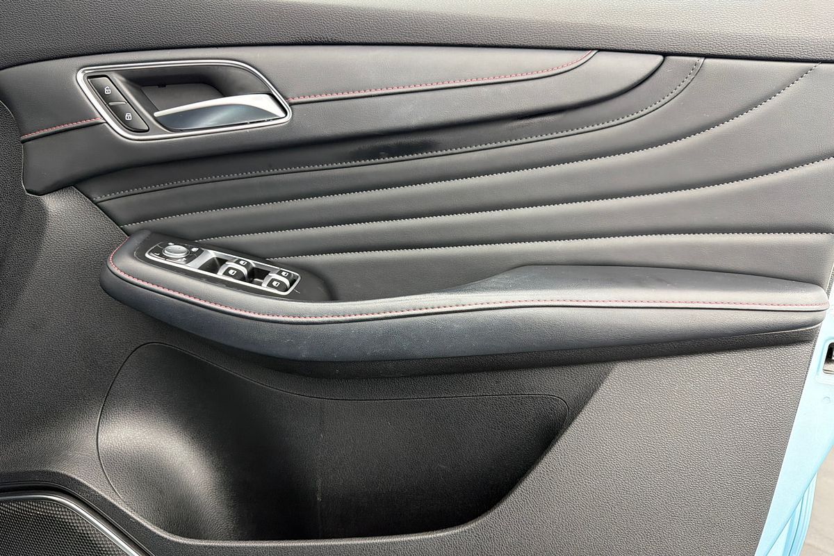 2021 MG HS Plus EV Essence SAS23