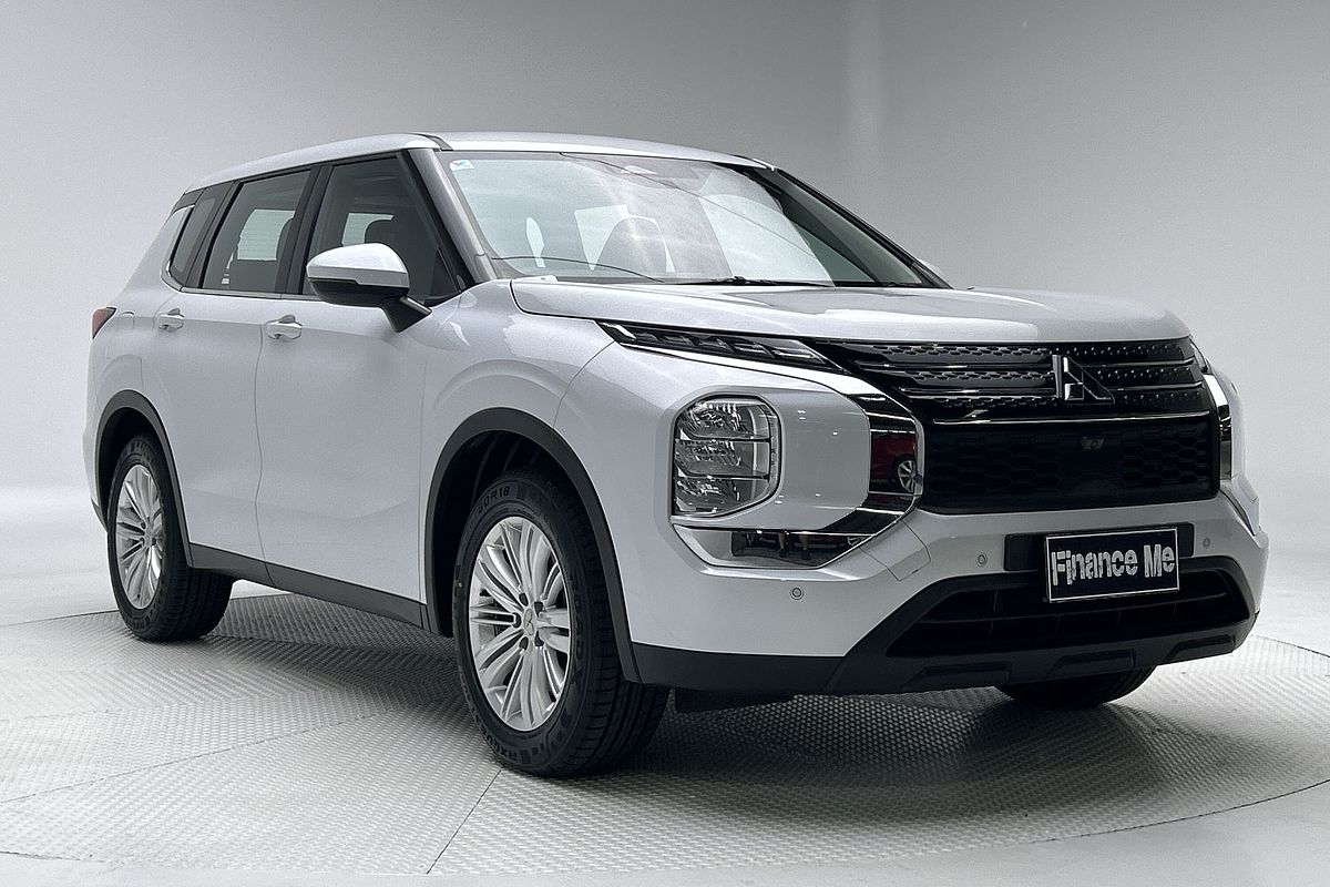 2023 Mitsubishi Outlander ES ZM