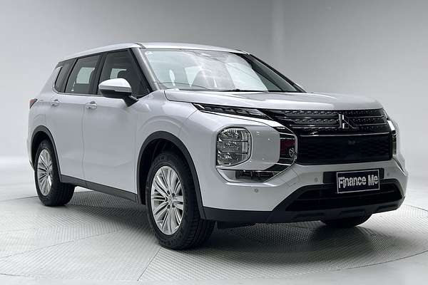 2023 Mitsubishi Outlander ES ZM