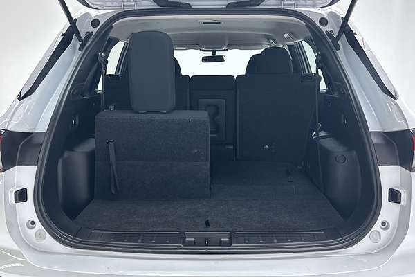 2023 Mitsubishi Outlander ES ZM thumb-20