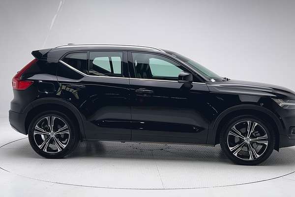 2021 Volvo XC40 T4 Inscription thumb-8