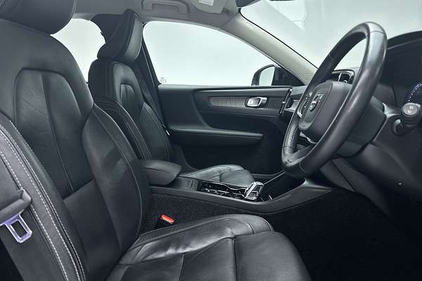 2021 Volvo XC40 T4 Inscription thumb-12