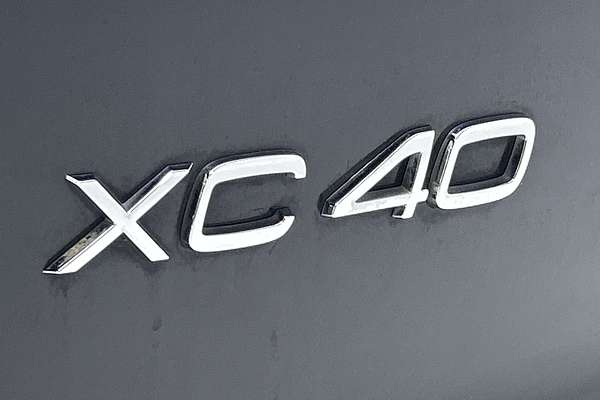 2021 Volvo XC40 T4 Inscription thumb-21