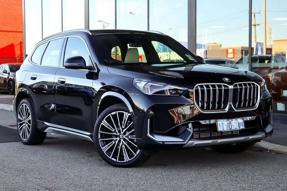 2025 BMW X1