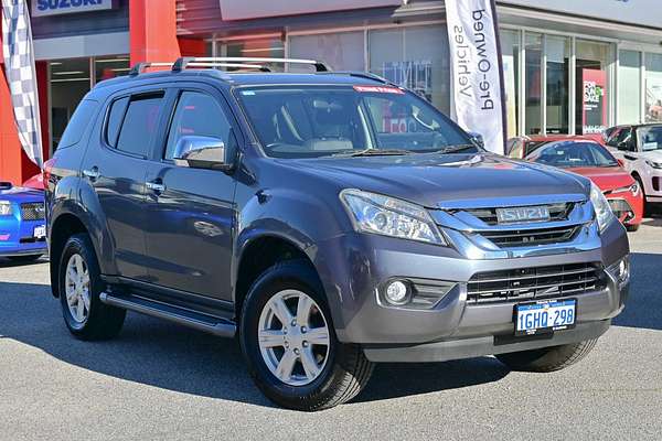 2017 Isuzu MU-X LS-T