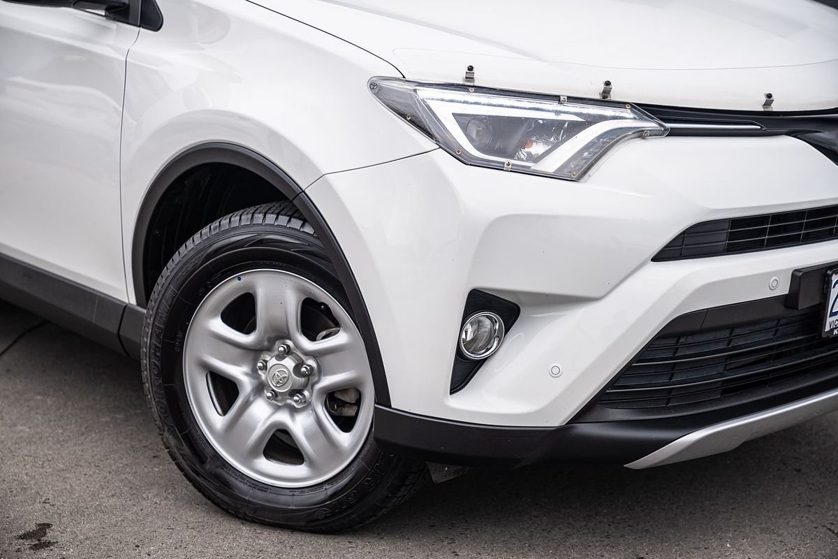 2018 Toyota RAV4 GX ZSA42R