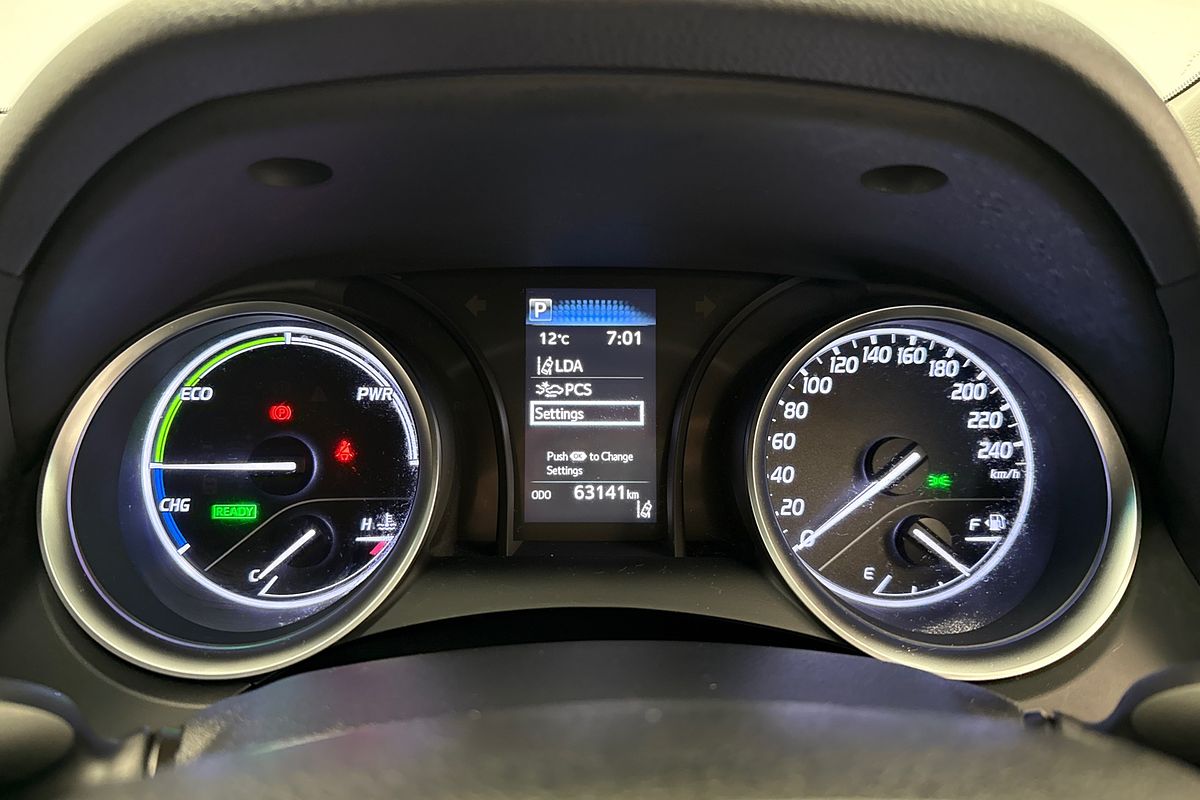 2020 Toyota Camry Ascent AXVH71R