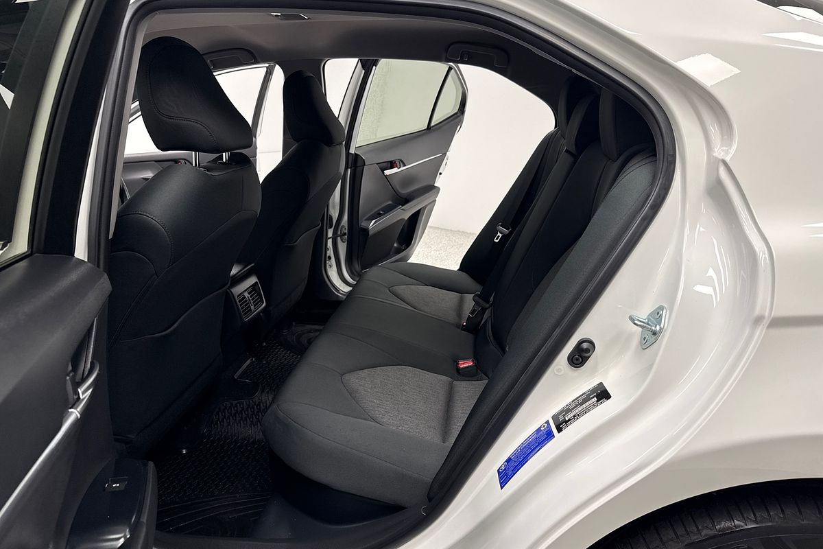 2020 Toyota Camry Ascent AXVH71R