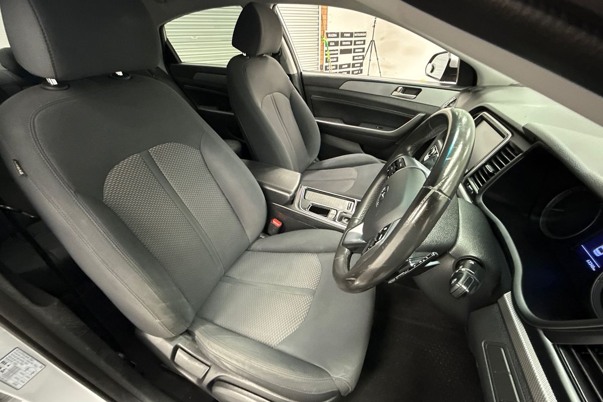 2019 Hyundai Sonata Active LF4