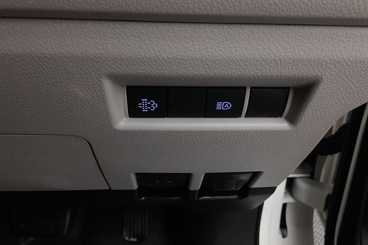 2020 Toyota Hiace GDH300R LWB