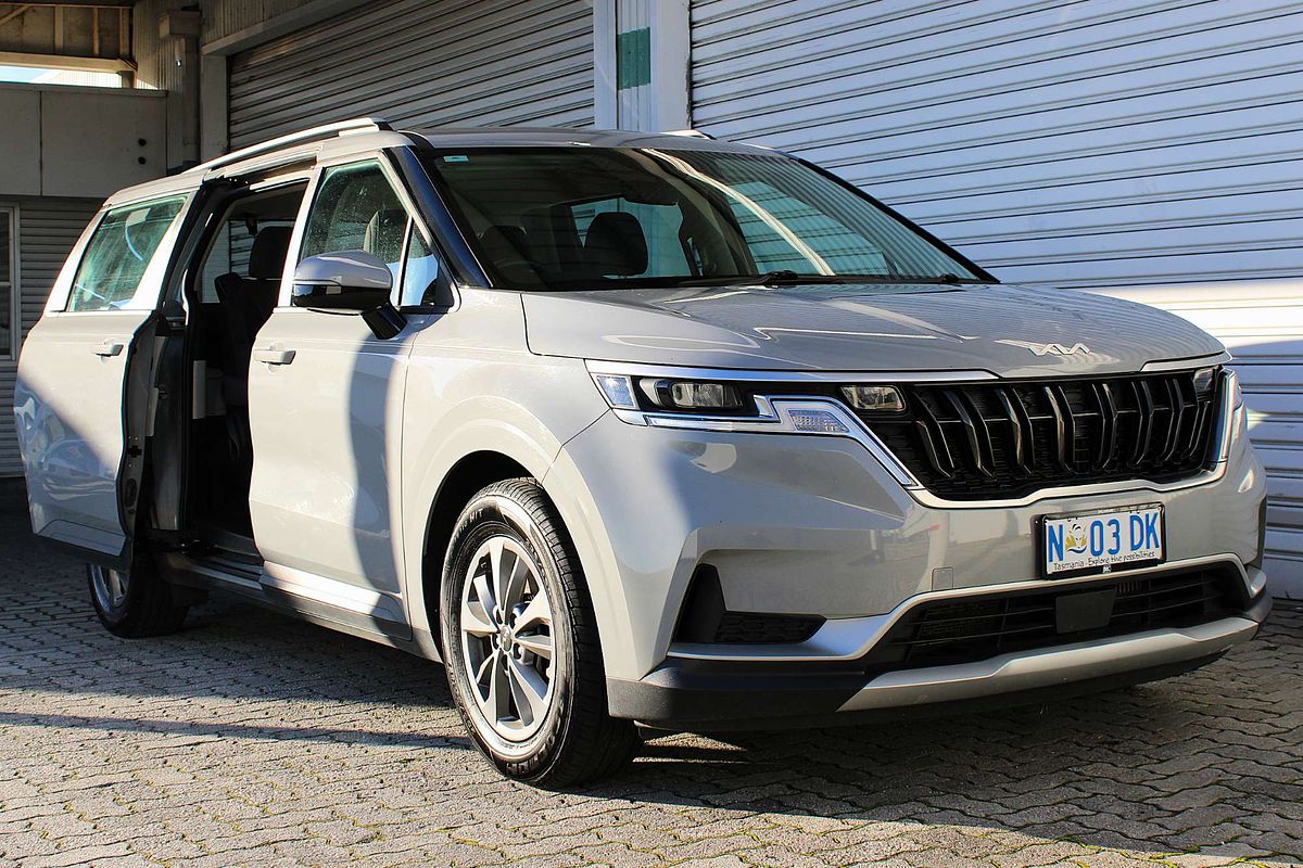 2024 Kia Carnival S KA4