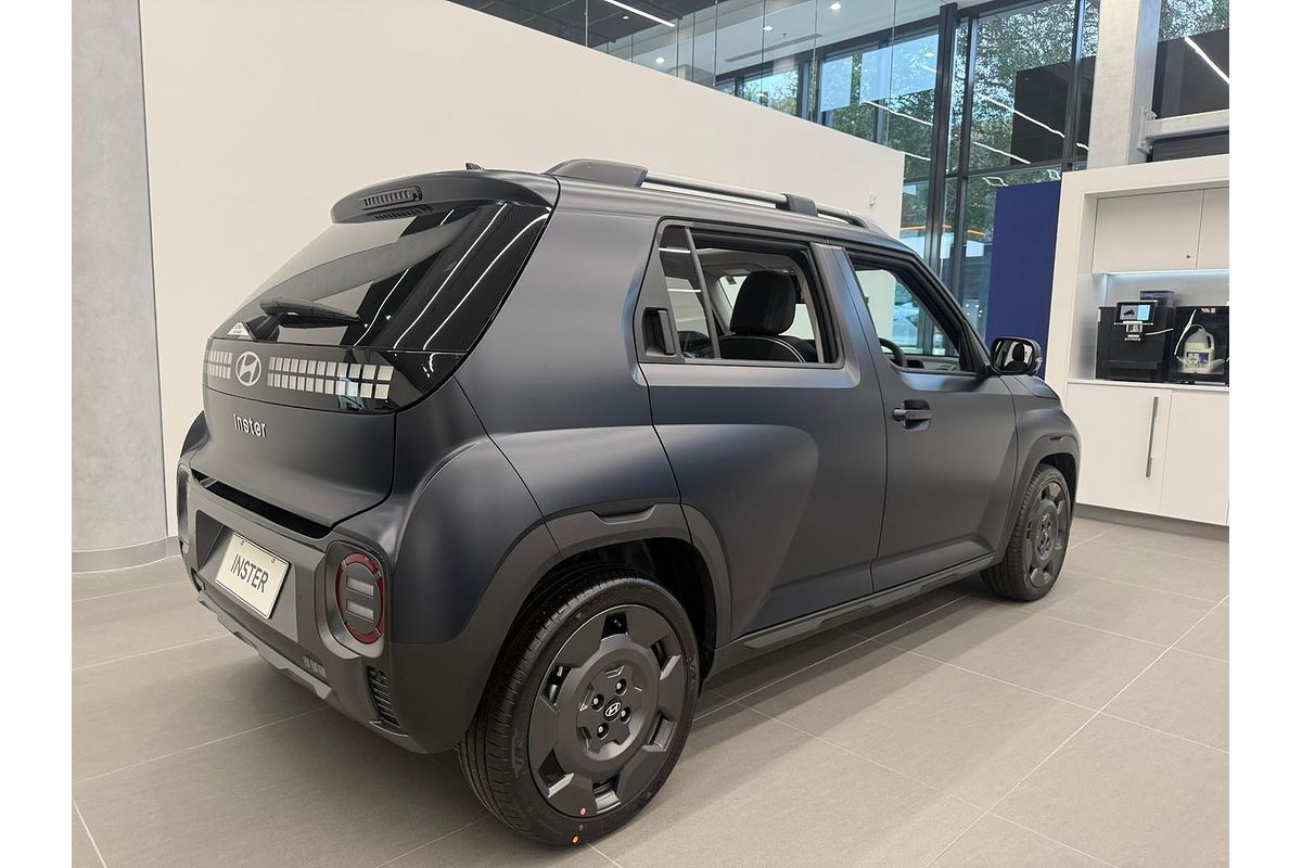 2026 Hyundai INSTER Cross AX.V1