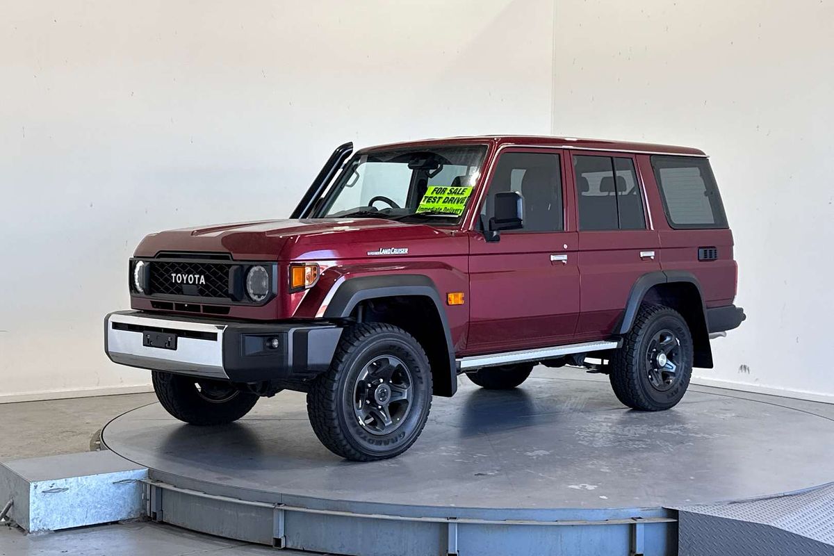 2024 Toyota Landcruiser GXL VDJL76R