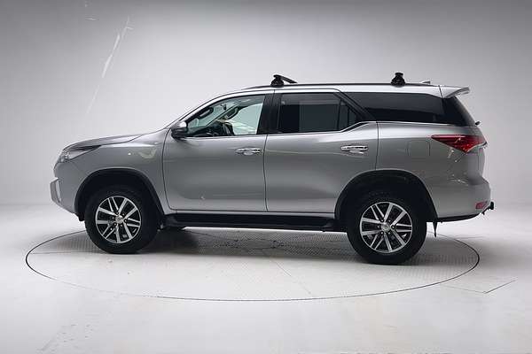 2019 Toyota Fortuner Crusade GUN156R thumb-4