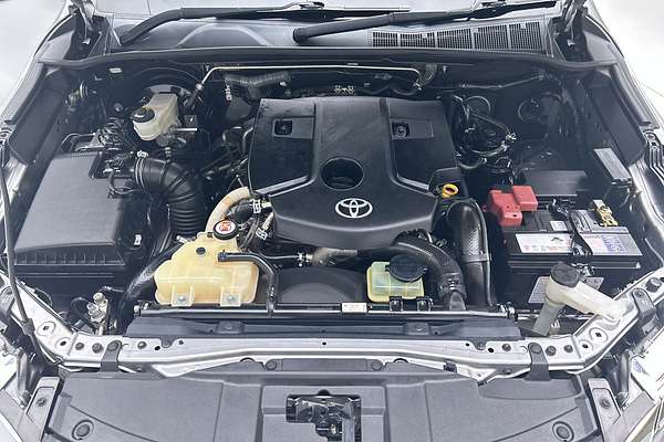 2019 Toyota Fortuner Crusade GUN156R thumb-10