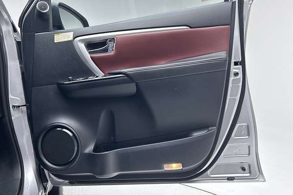 2019 Toyota Fortuner Crusade GUN156R thumb-18