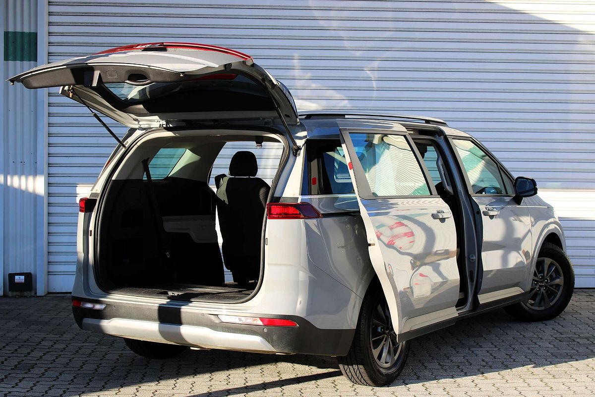 2024 Kia Carnival S KA4