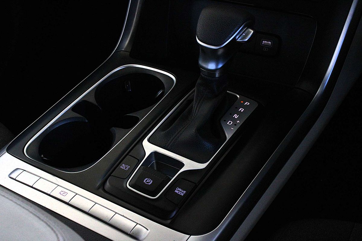 2024 Kia Carnival S KA4