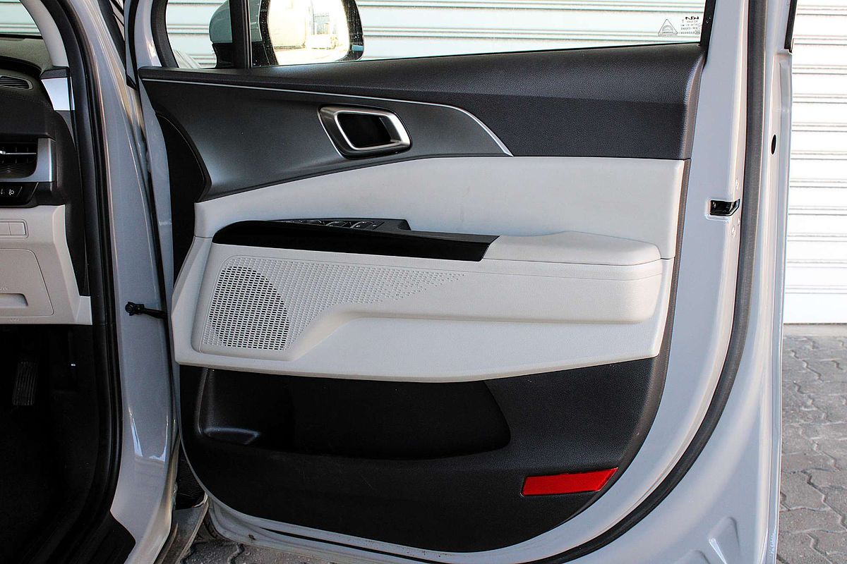 2024 Kia Carnival S KA4