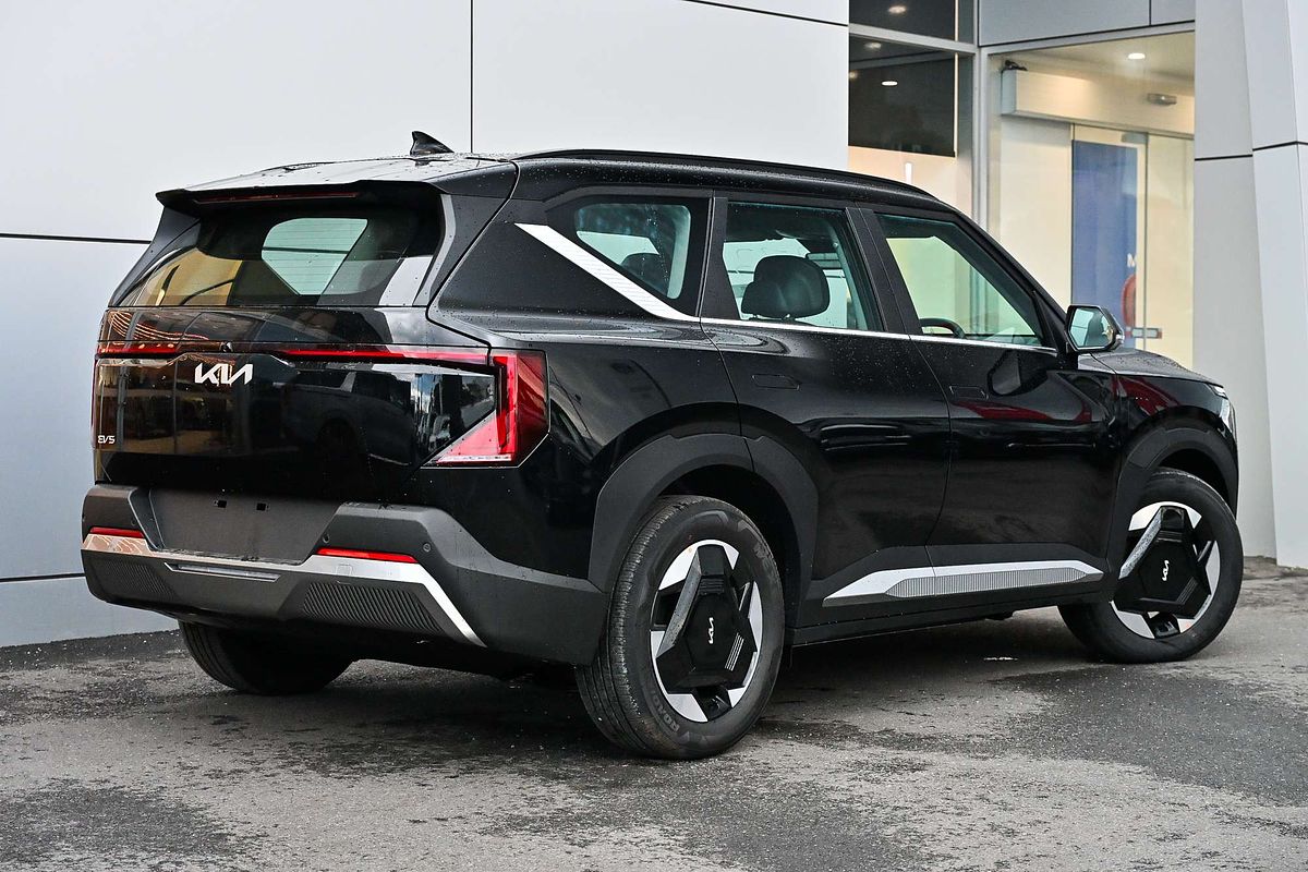 2026 Kia EV5 Air Standard Range OVc