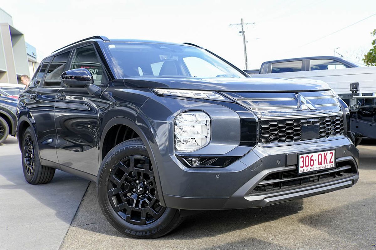 2025 Mitsubishi Outlander LS ZM