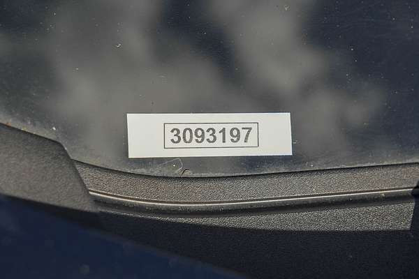 2025 Mitsubishi Outlander LS ZM thumb-21