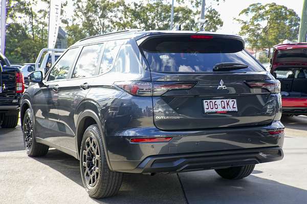 2025 Mitsubishi Outlander LS ZM thumb-5