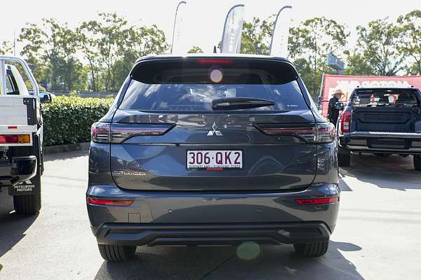 2025 Mitsubishi Outlander LS ZM thumb-6