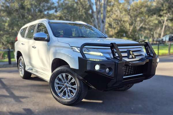 2022 Mitsubishi Pajero Sport GLX QF