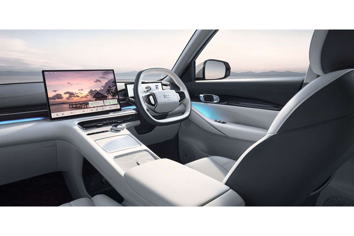 2026 Geely Starray EM-i Complete P145