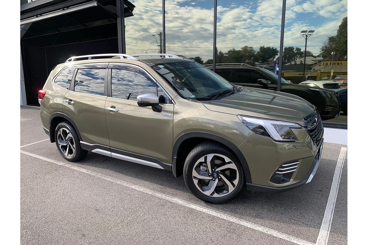 2024 Subaru Forester Hybrid S S5