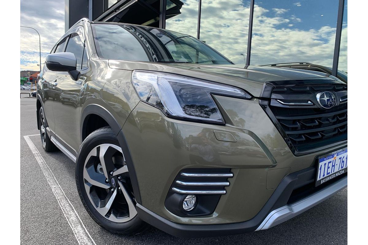 2024 Subaru Forester Hybrid S S5
