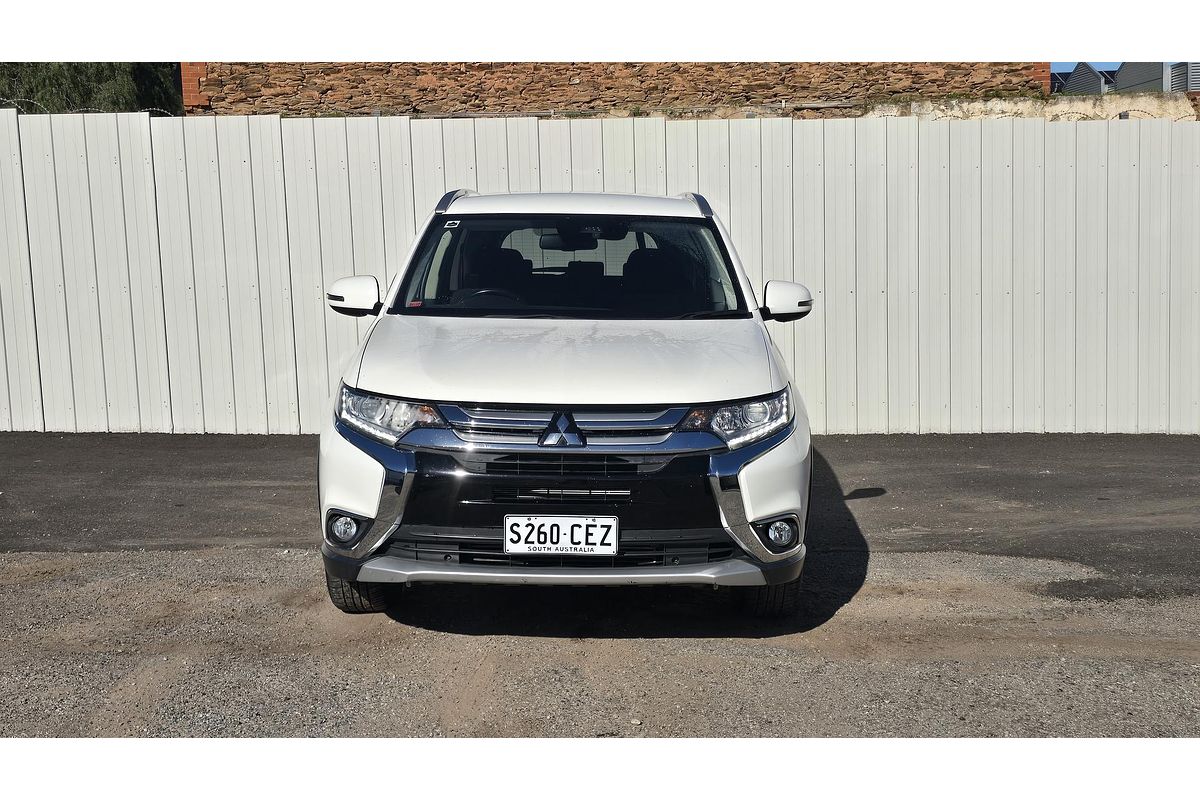 2017 Mitsubishi Outlander LS Safety Pack ZK
