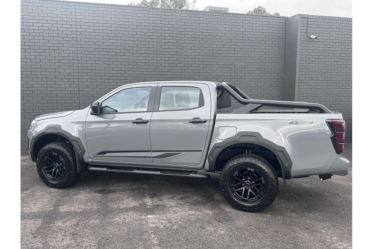 2026 Isuzu D-MAX BLADE 4X4