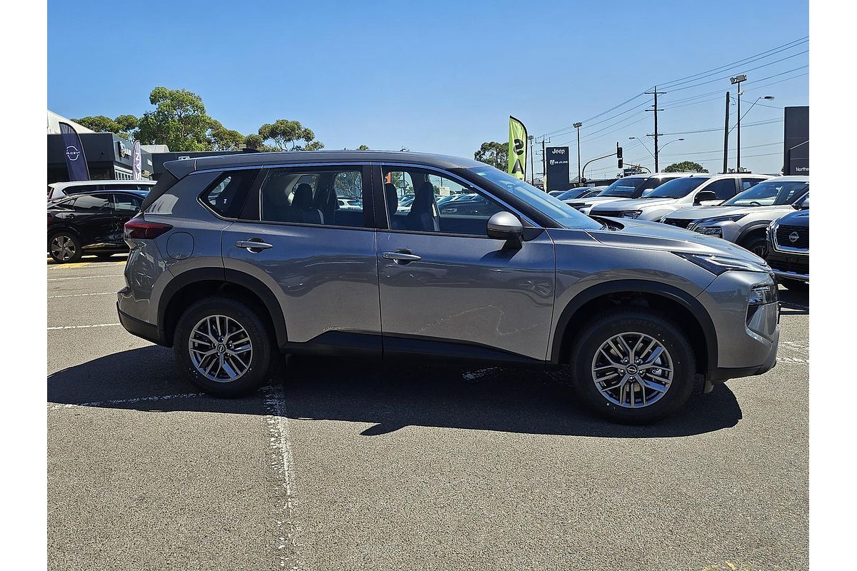 2026 Nissan X-TRAIL ST T33