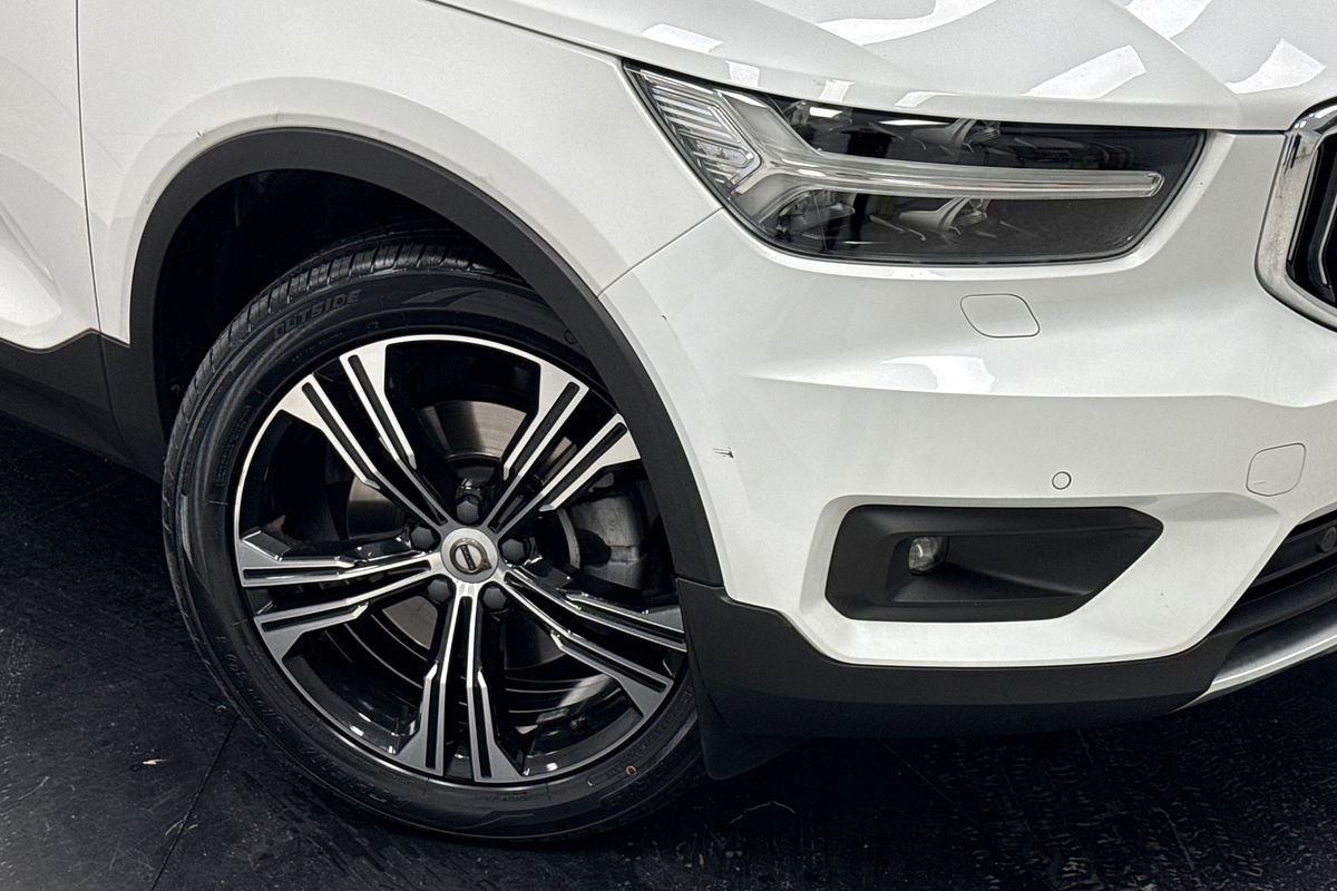 2021 Volvo XC40 T4 Inscription