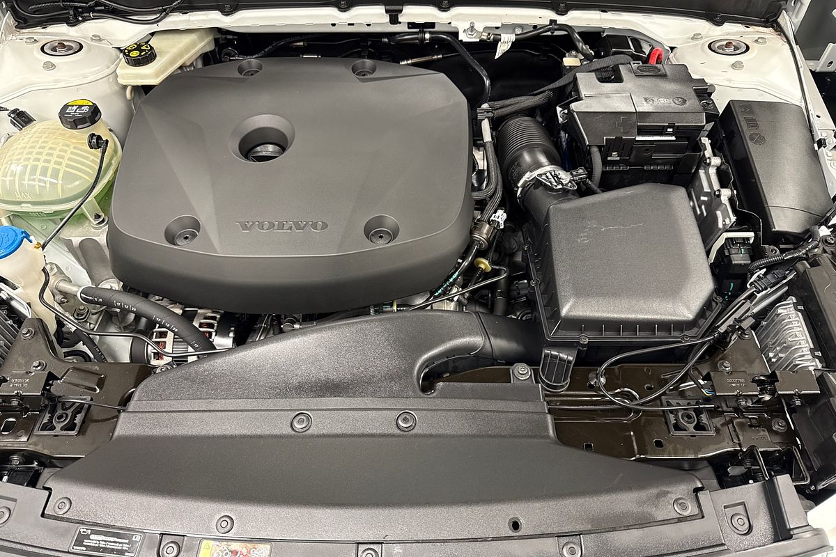 2021 Volvo XC40 T4 Inscription
