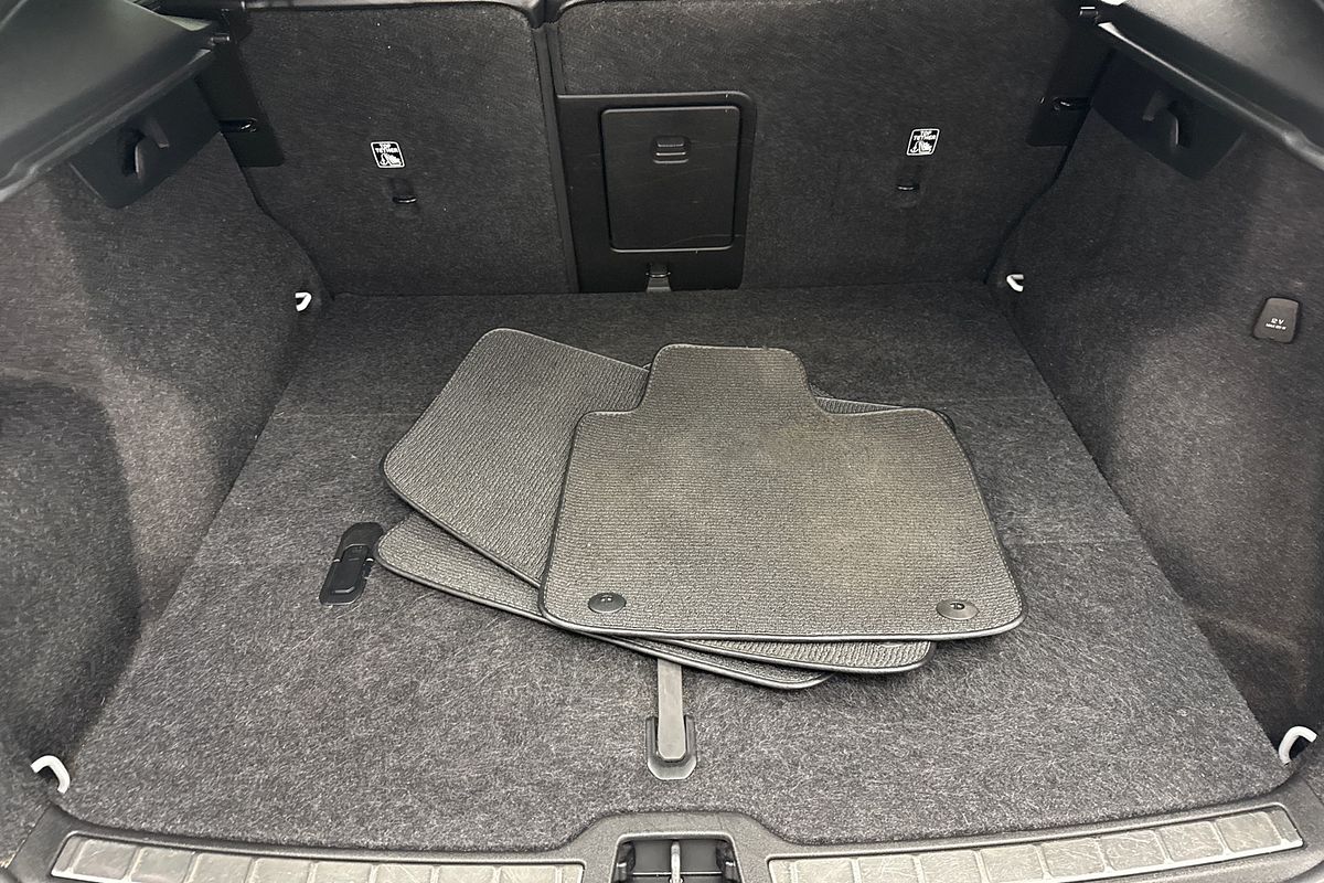 2021 Volvo XC40 T4 Inscription