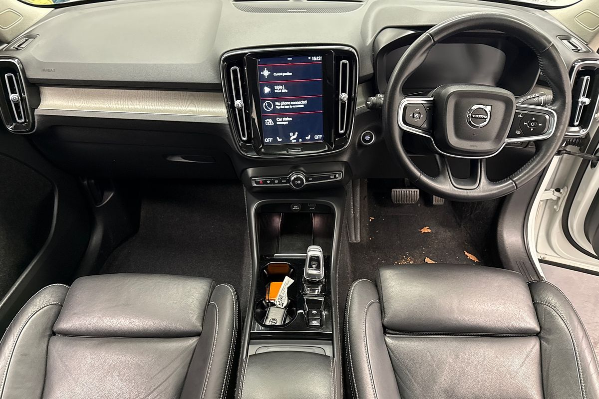 2021 Volvo XC40 T4 Inscription