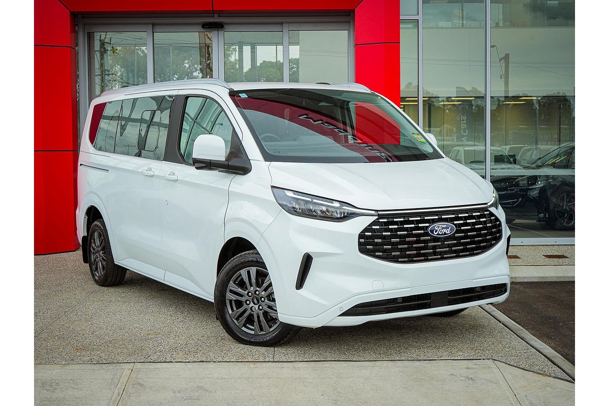 2024 Ford Tourneo Titanium X AV SWB