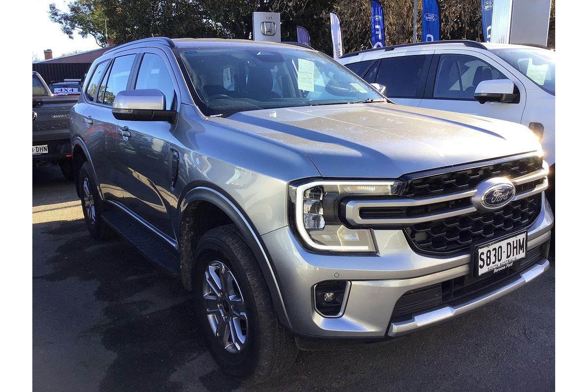 2025 Ford Everest Ambiente 2.0L