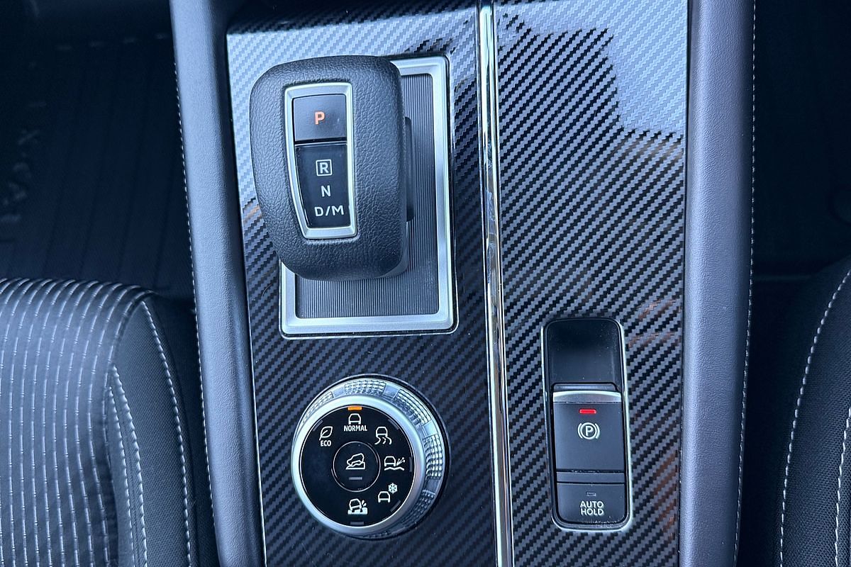 2022 Mitsubishi Outlander ES ZM