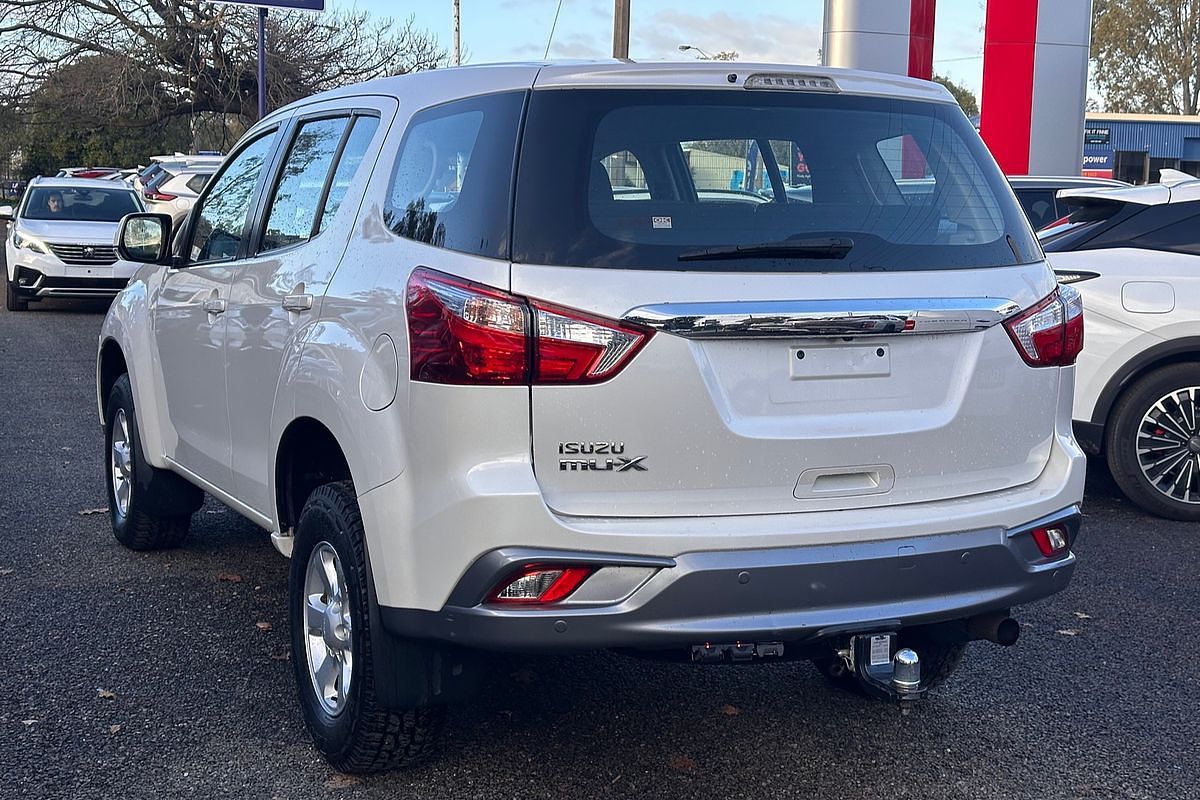 2019 Isuzu MU-X LS-M