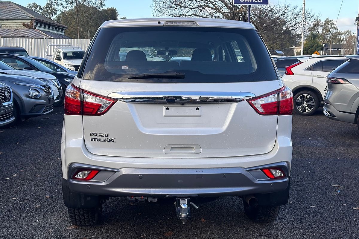 2019 Isuzu MU-X LS-M