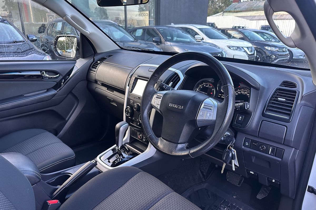2019 Isuzu MU-X LS-M