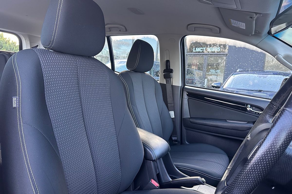 2019 Isuzu MU-X LS-M