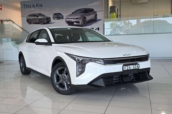 2025 Kia K4 S CL4m
