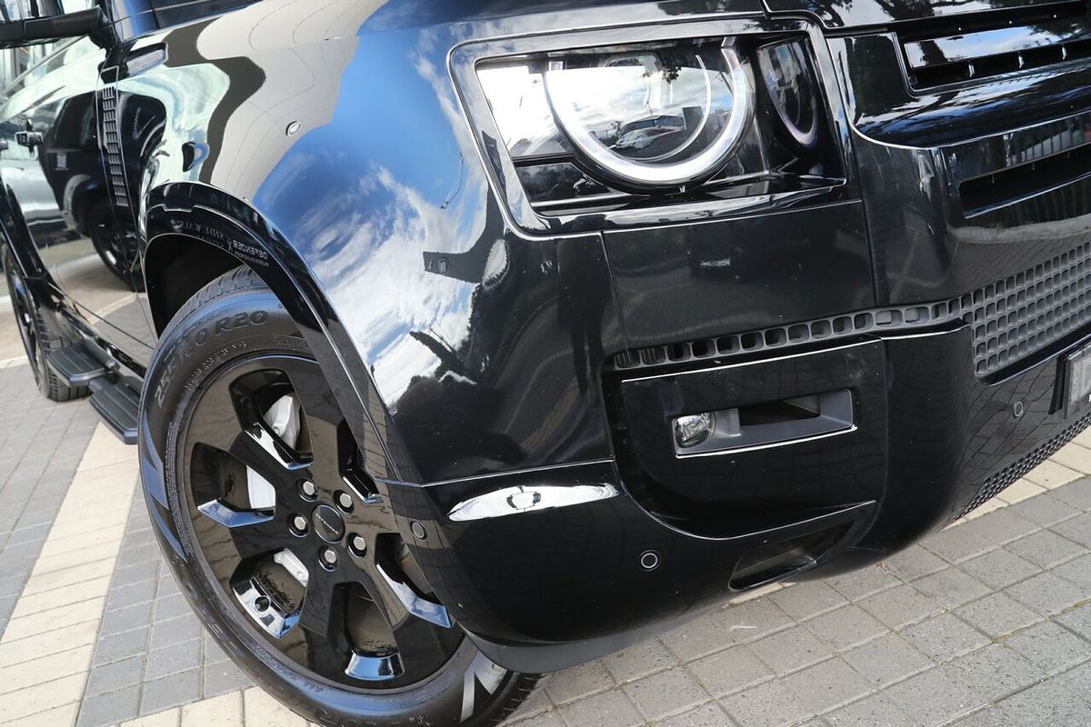 2025 Land Rover Defender 110 D350 X-Dynamic SE L663
